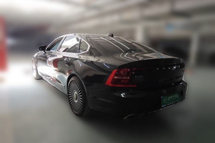 Used Volvo S90 2020 T5 Zhiyuan Luxury Edition Rear Left 45 Deg