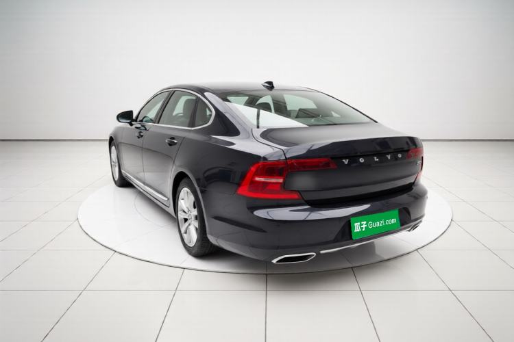 Used Volvo S90 2020 T5 Zhiyi Luxury Edition Rear Left 45 Deg