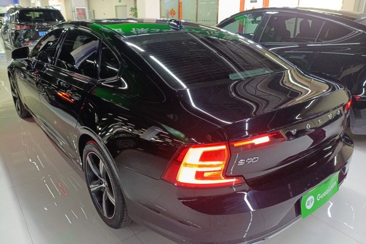 Used Volvo S90 2020 T5 Zhiyi Sport Edition Rear Left 45 Deg