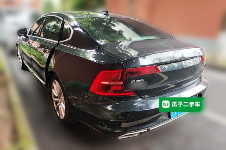 Used Volvo S90 2020 T5 Zhiyi Luxury Edition Rear Left 45 Deg