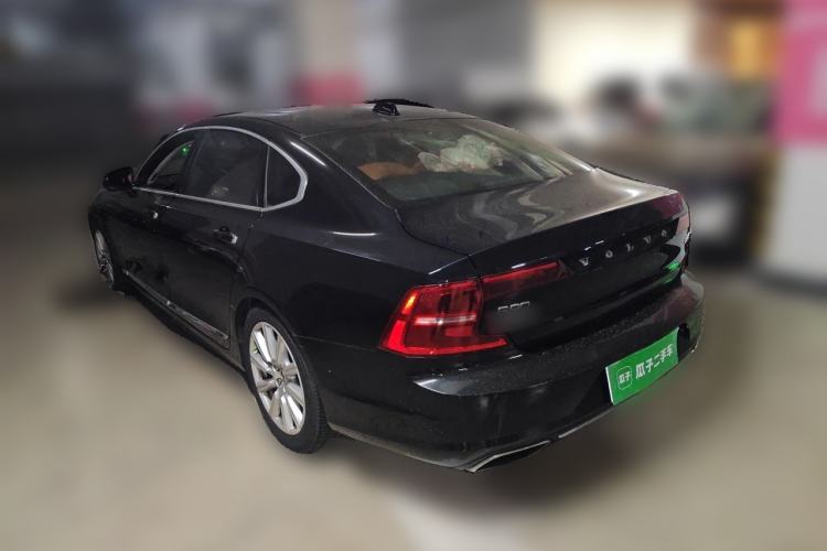 Used Volvo S90 2020 T5 Zhiyi Luxury Edition Rear Left 45 Deg