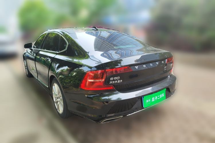 Used Volvo S90 2020 T5 Zhiyi Luxury Edition Rear Left 45 Deg