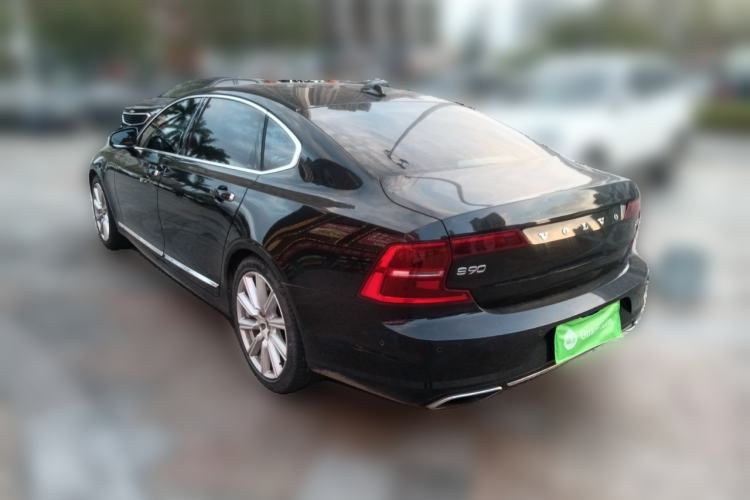 Used Volvo S90 2020 Facelift T5 Smart Luxury Edition Rear Left 45 Deg