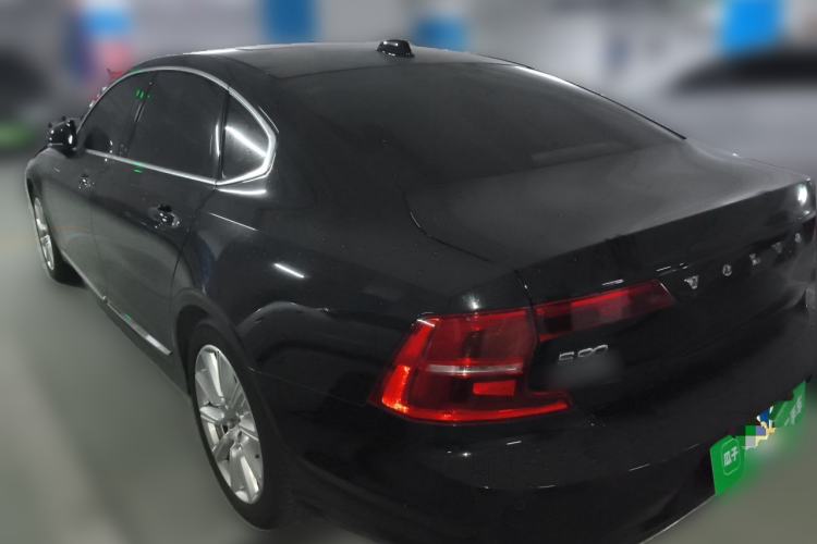 Used Volvo S90 2020 T5 Zhiyi Luxury Edition Rear Left 45 Deg