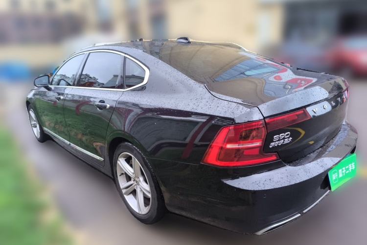 Used Volvo S90 2020 T5 Zhiyi Luxury Edition Rear Left 45 Deg