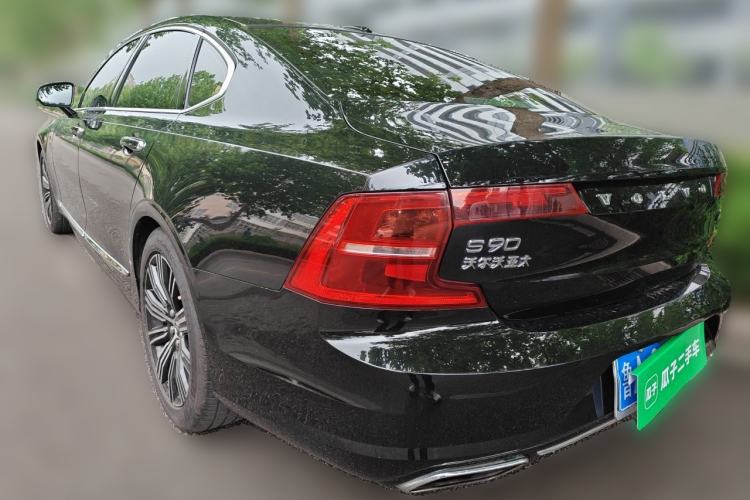Used Volvo S90 2020 T5 Zhiyi Luxury Edition Rear Left 45 Deg