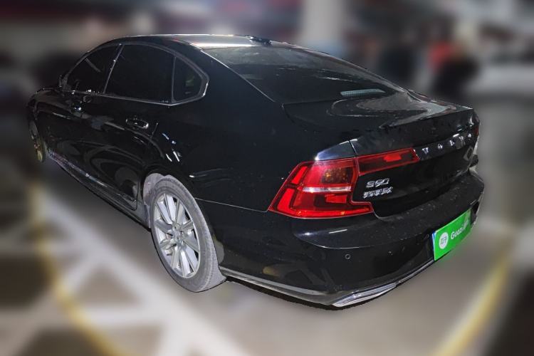 Used Volvo S90 2020 T5 Zhiyi Luxury Edition Rear Left 45 Deg