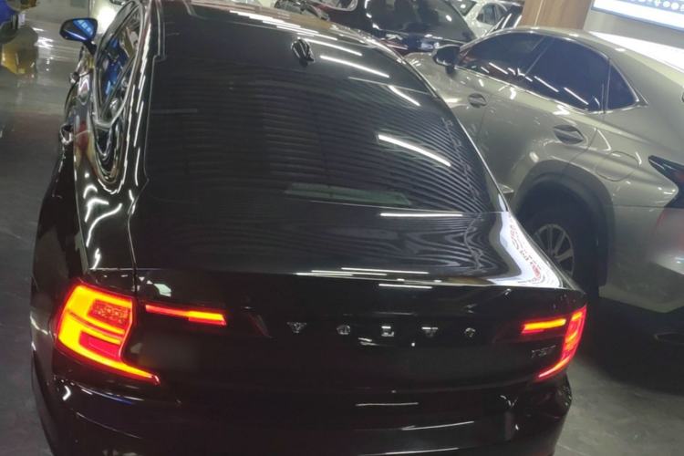 Used Volvo S90 2020 T5 Zhiyi Luxury Edition Rear