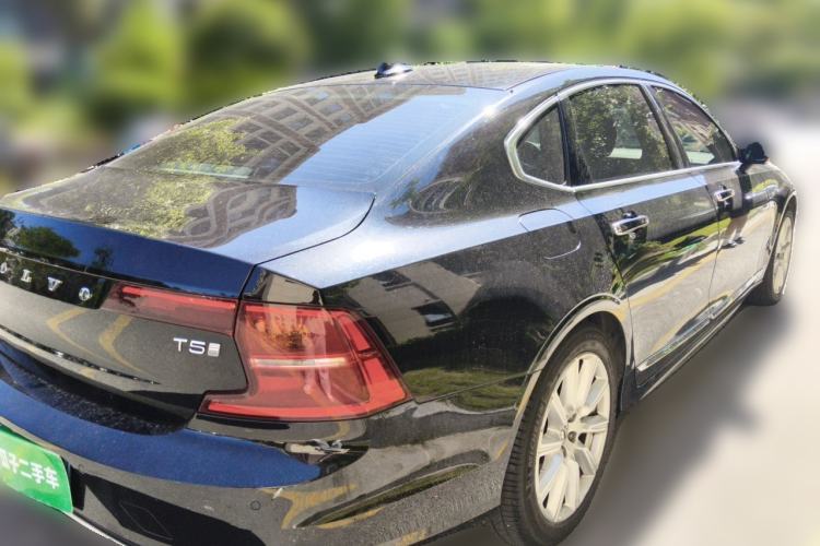 Used Volvo S90 2020 T5 Zhiyuan Luxury Edition Rear Right 45 Deg