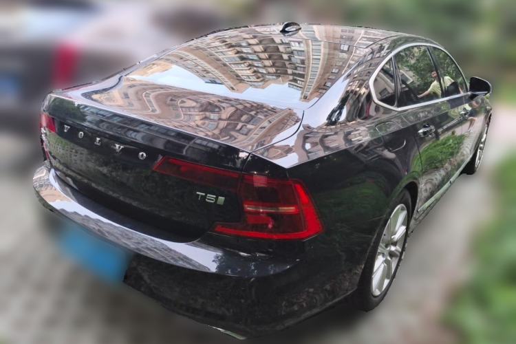 Used Volvo S90 2020 T5 Zhiyuan Luxury Edition Rear Right 45 Deg