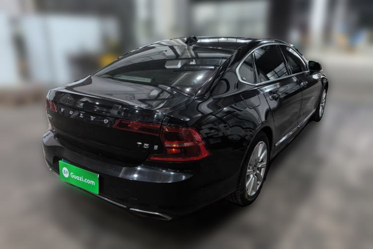 Used Volvo S90 2020 T5 Zhiyuan Luxury Edition Rear Right 45 Deg