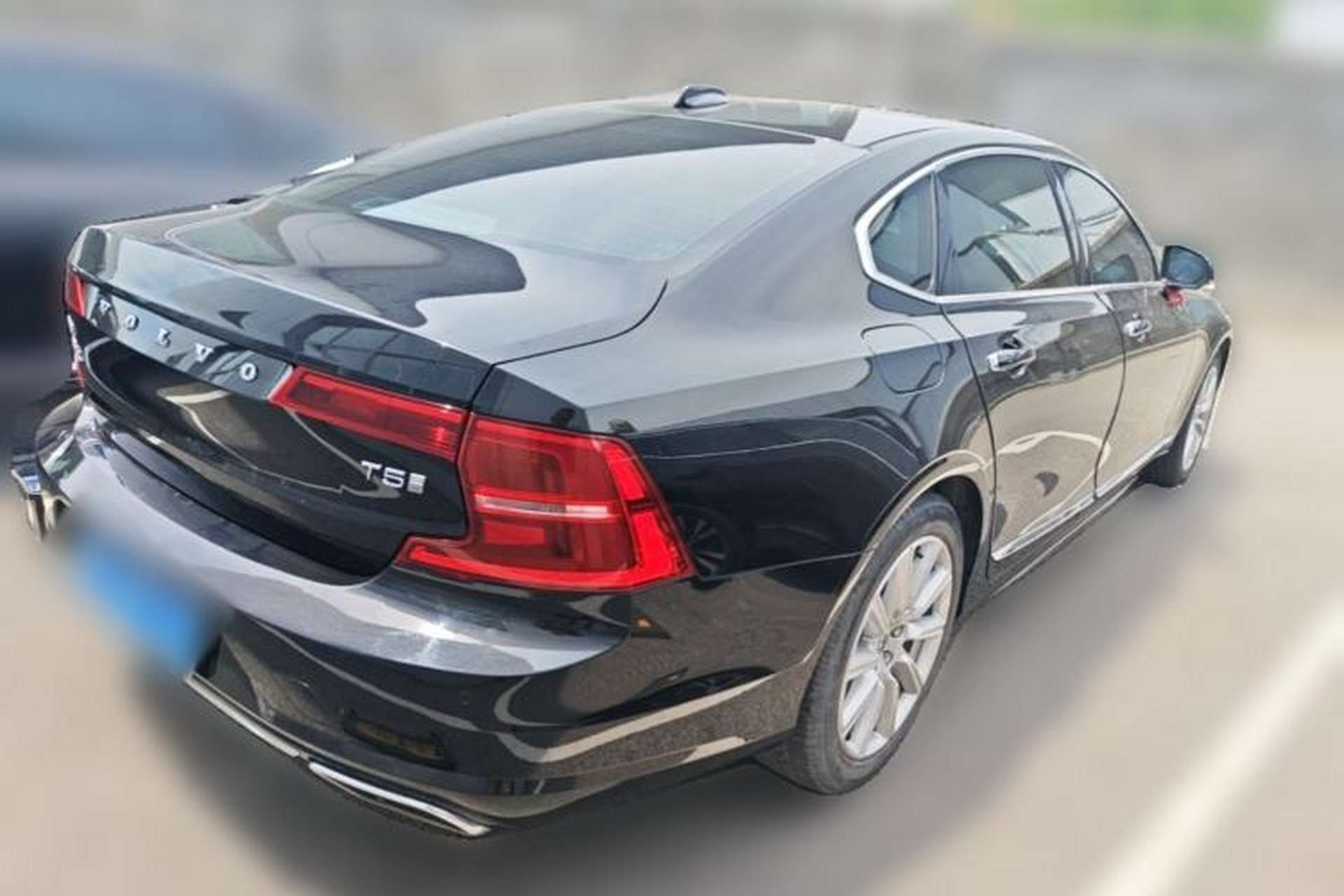 Used Volvo S90 2020 T5 Zhiyi Luxury Edition Rear Right 45 Deg