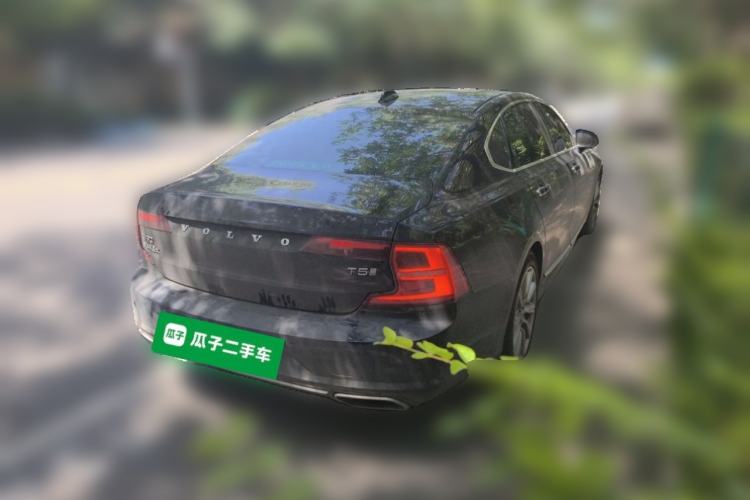 Used Volvo S90 2020 T5 Zhiyuan Luxury Edition Rear Right 45 Deg