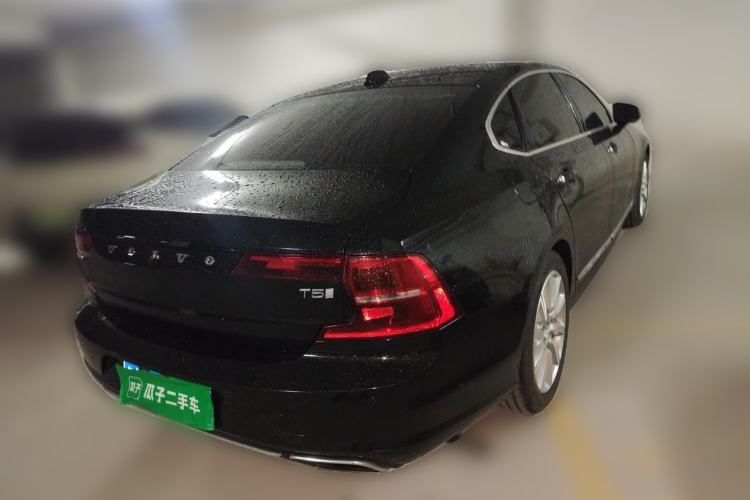 Used Volvo S90 2020 T5 Zhiyuan Luxury Edition Rear Right 45 Deg