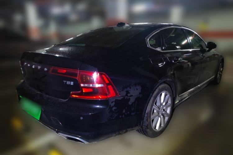 Used Volvo S90 2020 T5 Zhiyuan Luxury Edition Rear Right 45 Deg