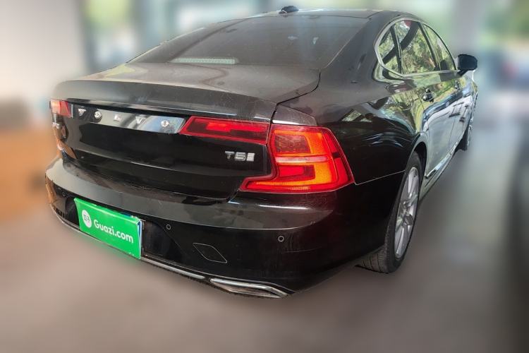 Used Volvo S90 2020 T5 Zhiyuan Luxury Edition Rear Right 45 Deg