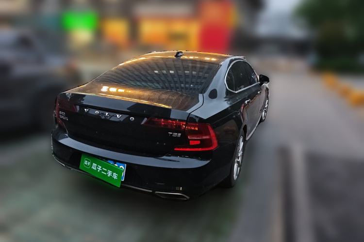 Used Volvo S90 2020 T5 Zhiyuan Luxury Edition Rear Right 45 Deg