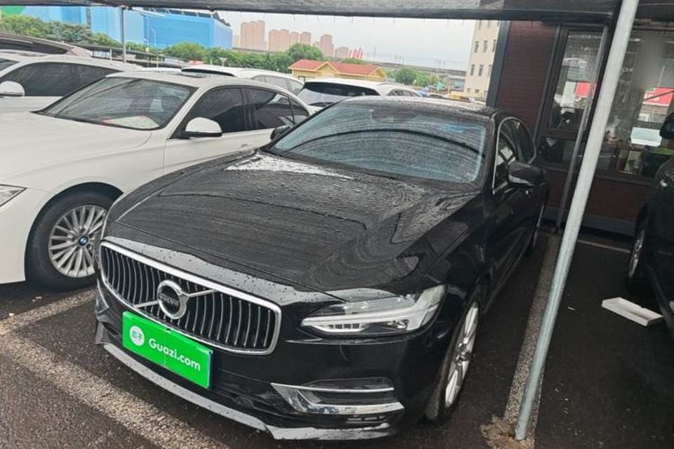 Volvo S90 2020