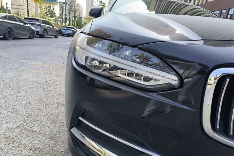 Used Volvo S90 2020 T5 Zhiyi Luxury Edition Right Front Headlight