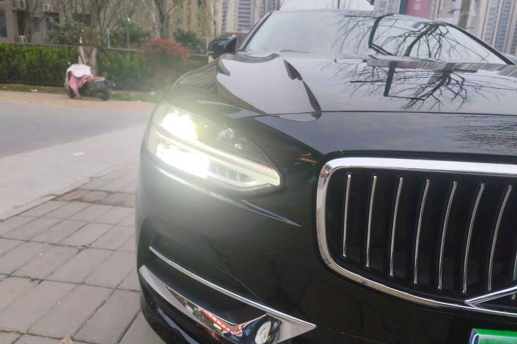 Used Volvo S90 2020 T5 Zhiyi Luxury Edition Right Front Headlight