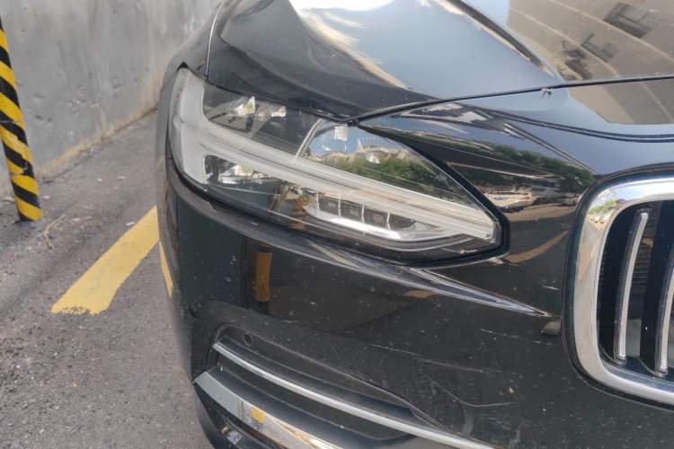 Used Volvo S90 2020 T5 Zhiyi Luxury Edition Right Front Headlight