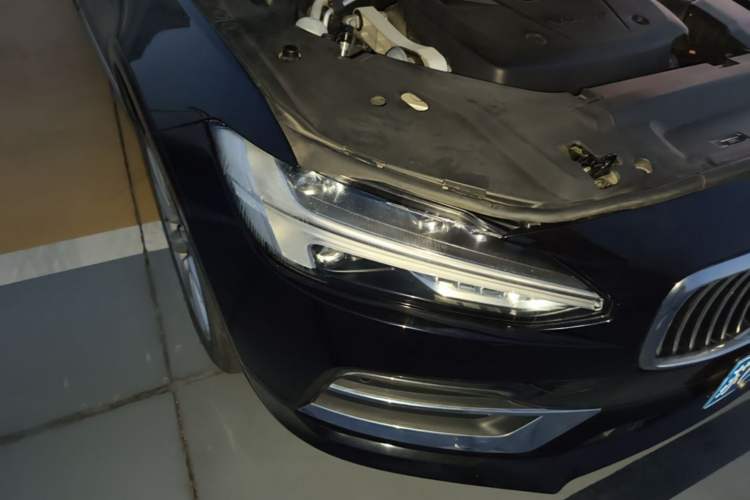 Used Volvo S90 2020 Facelifted T5 Zhiyi Luxury Edition Right Front Headlight