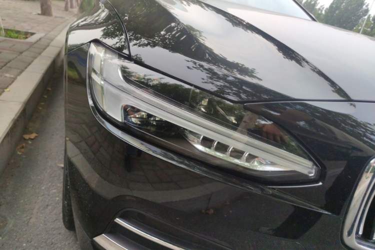 Used Volvo S90 2020 T5 Zhiyi Luxury Edition Right Front Headlight