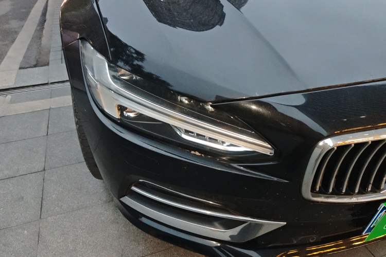 Used Volvo S90 2020 T5 Zhiyuan Luxury Edition Right Front Headlight