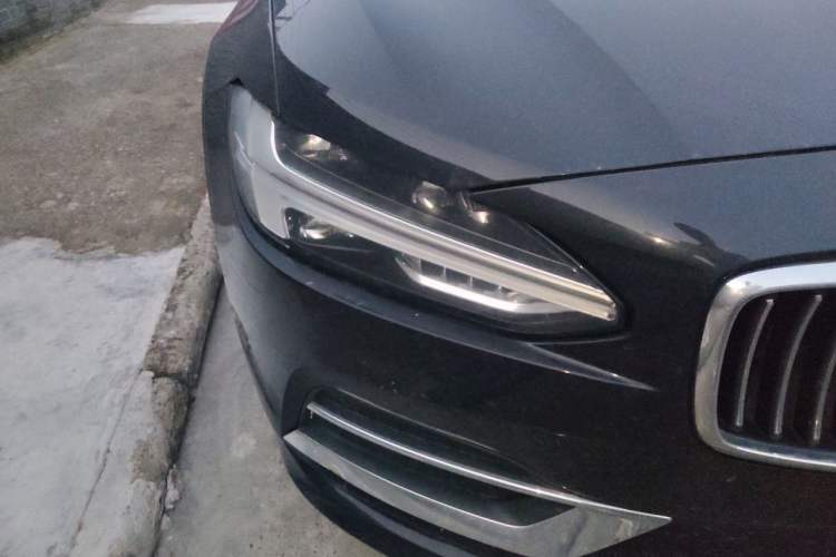 Used Volvo S90 2020 Facelifted T5 Zhiyi Luxury Edition Right Front Headlight
