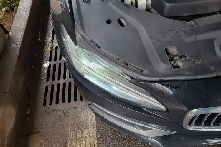 Used Volvo S90 2020 T5 Zhiyi Luxury Edition Right Front Headlight