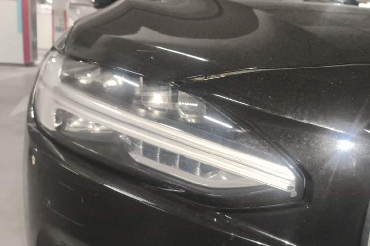 Used Volvo S90 2020 T5 Zhiyuan Luxury Edition Right Front Headlight