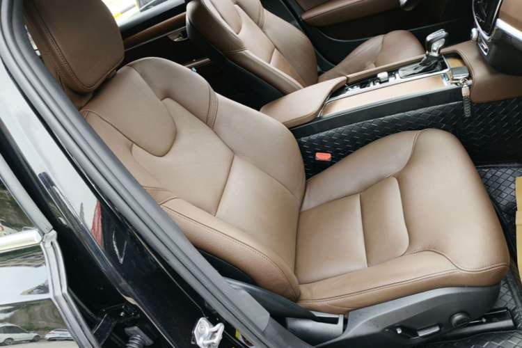 Used Volvo S90 2020 T5 Zhiyi Luxury Edition Right Front Seat