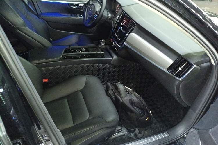 Used Volvo S90 2020 T5 Zhiyi Sport Edition Right Front Seat