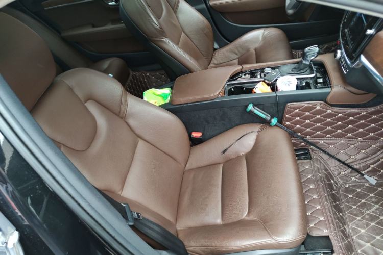 Used Volvo S90 2020 T5 Zhiyi Luxury Edition Right Front Seat