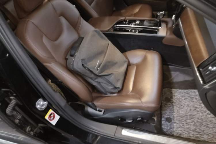 Used Volvo S90 2020 T5 Zhiyi Luxury Edition Right Front Seat