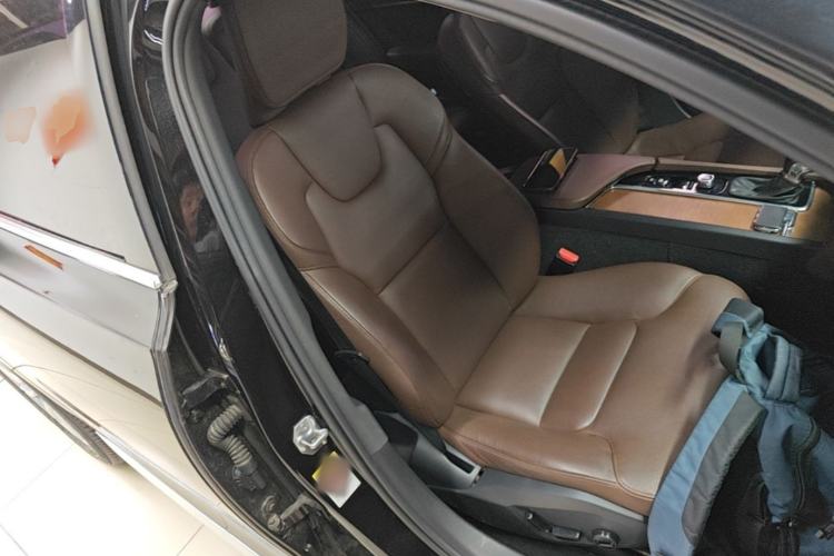 Used Volvo S90 2020 T5 Zhiyi Luxury Edition Right Front Seat