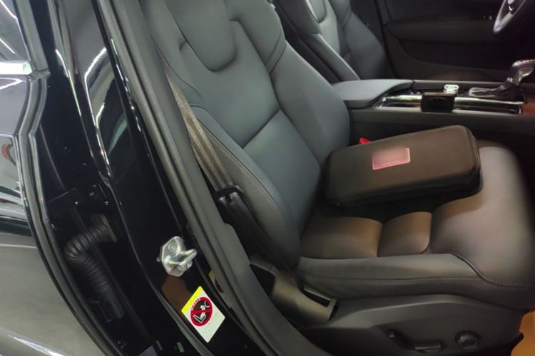 Used Volvo S90 2020 T5 Zhiyi Luxury Edition Right Front Seat