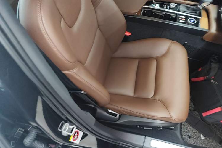 Used Volvo S90 2020 Facelifted T5 Zhiyi Luxury Edition Right Front Seat