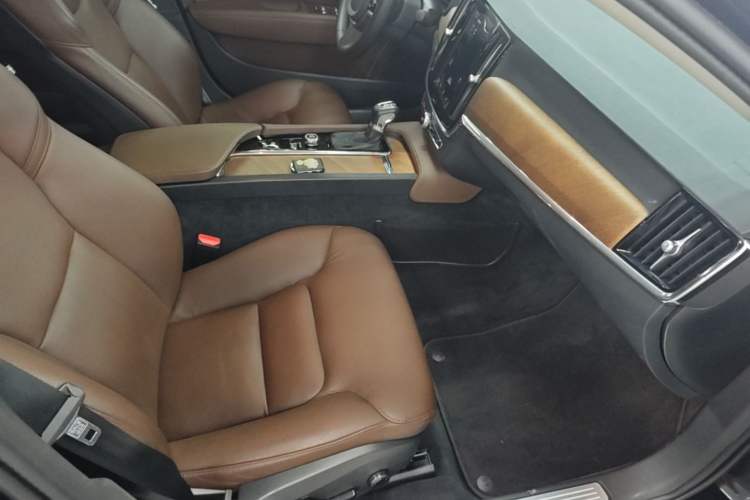 Used Volvo S90 2020 Facelifted T5 Zhiyi Luxury Edition Right Front Seat