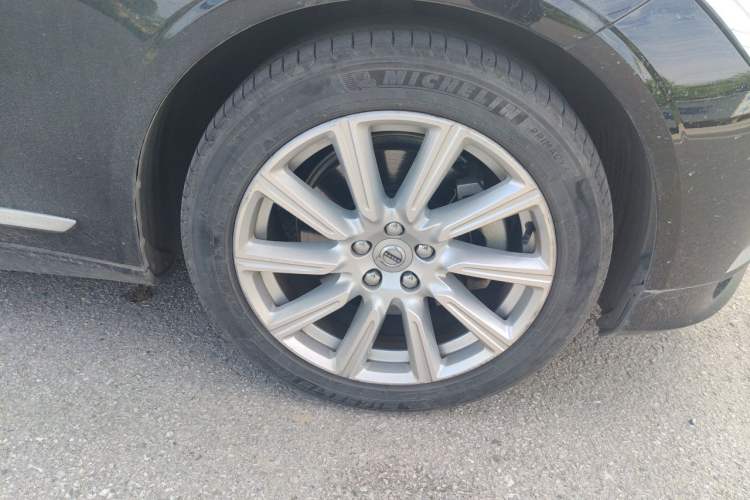 Used Volvo S90 2020 T5 Zhiyuan Luxury Edition Right Front Wheel Hub