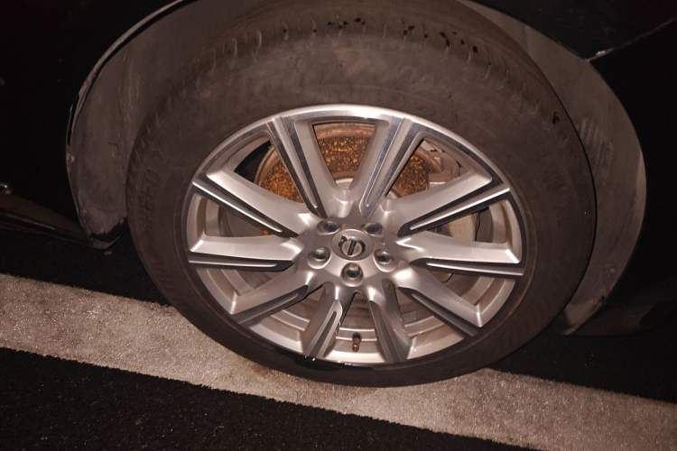 Used Volvo S90 2020 Facelifted T5 Zhiyi Luxury Edition Right Front Wheel Hub