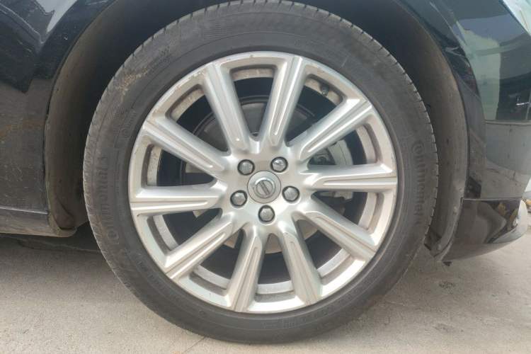 Used Volvo S90 2020 T5 Zhiyi Luxury Edition Right Front Wheel Hub
