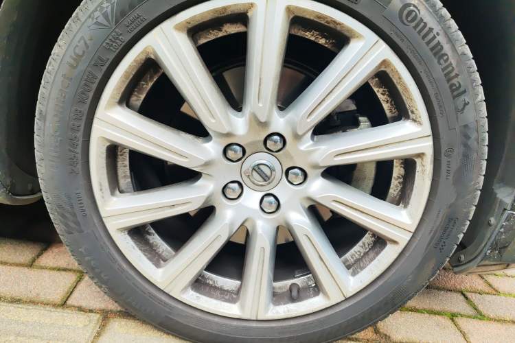 Used Volvo S90 2020 T5 Zhiyi Luxury Edition Right Front Wheel Hub