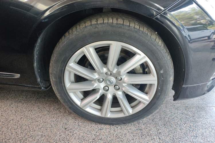 Used Volvo S90 2020 T5 Zhiyuan Luxury Edition Right Front Wheel Hub