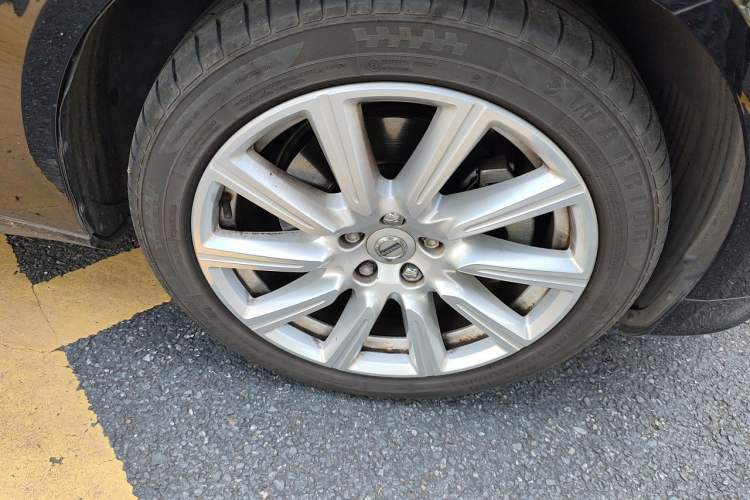 Used Volvo S90 2020 T5 Zhiyi Luxury Edition Right Front Wheel Hub