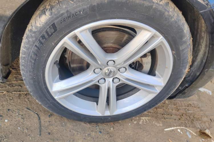 Used Volvo S90 2020 T5 Zhiyi Luxury Edition Right Front Wheel Hub