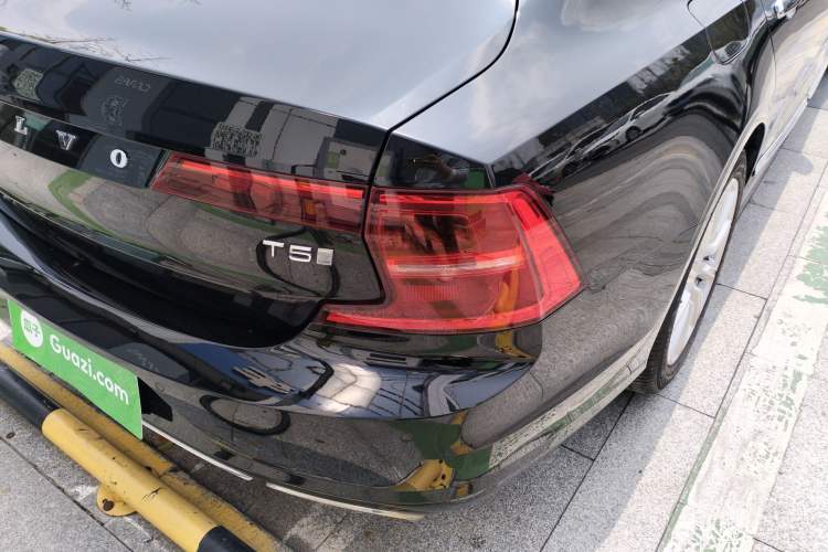 Used Volvo S90 2020 Facelifted T5 Zhiyi Luxury Edition Right Rear Taillight