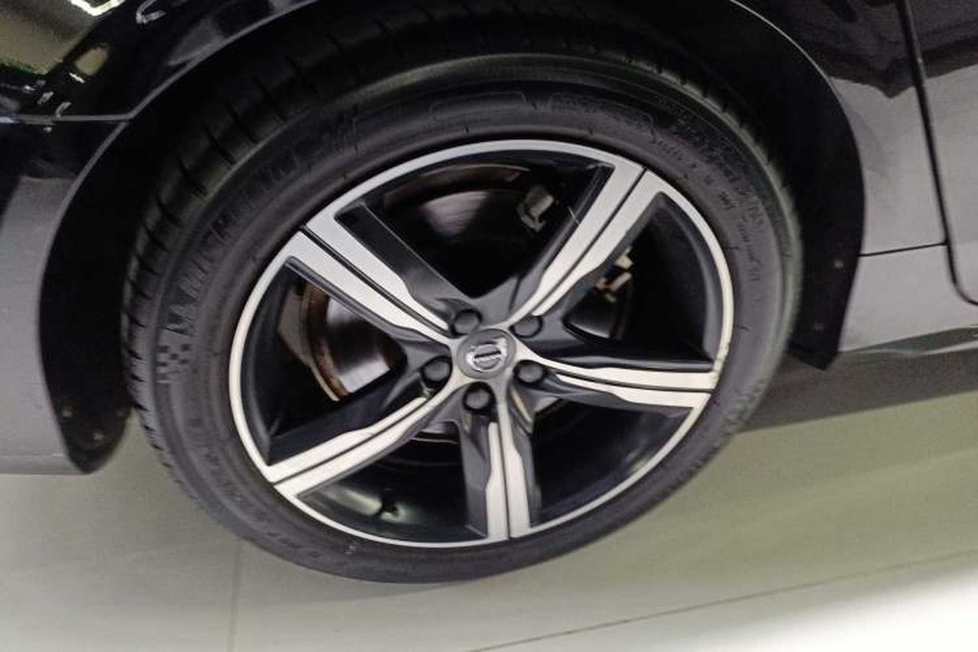Used Volvo S90 2020 T5 Zhiyi Sport Edition Right Rear Wheel Hub