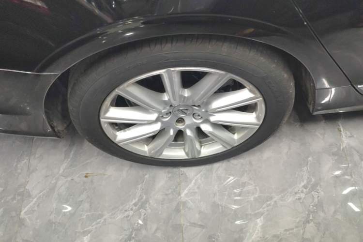 Used Volvo S90 2020 T5 Zhiyi Luxury Edition Right Rear Wheel Hub