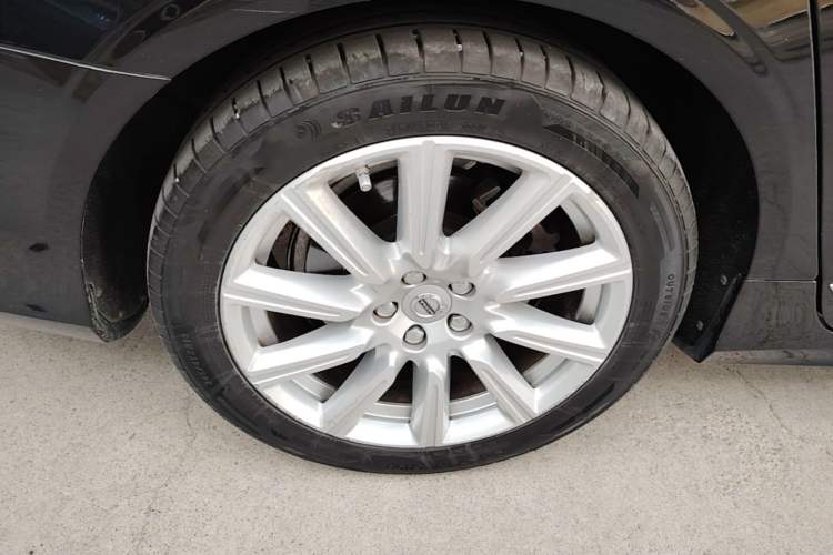 Used Volvo S90 2020 T5 Zhiyi Luxury Edition Right Rear Wheel Hub